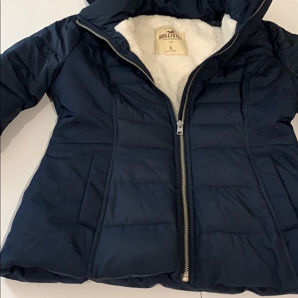 sherpa lined puffer jacket